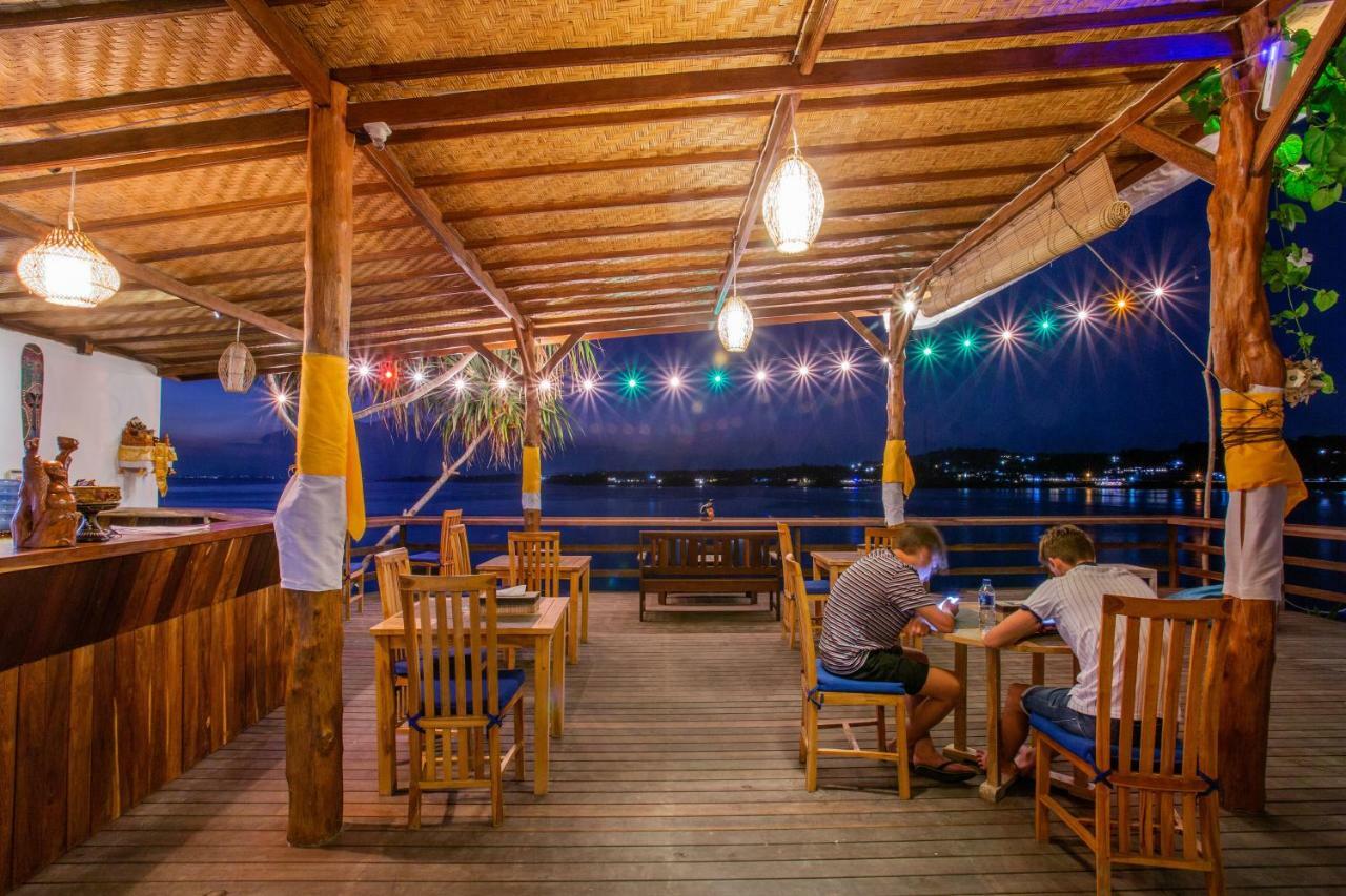 Nusa Veranda Sunset Villas & Restaurant Lembongan Kültér fotó